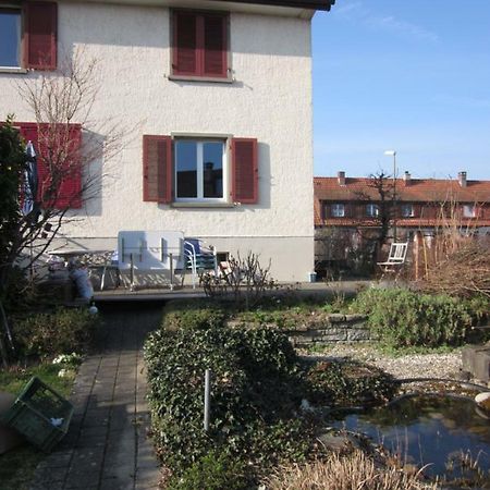 Ruhiges Gaestezimmer Winterthur Buitenkant foto